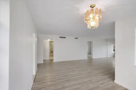 19001 NE 14th Avenue Miami FL 33179