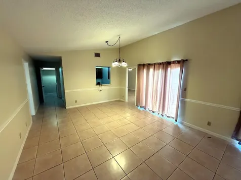 2400 SW 19th Avenue Boynton Beach FL 33426