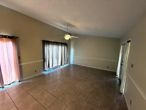 2400 SW 19th Avenue Boynton Beach FL 33426
