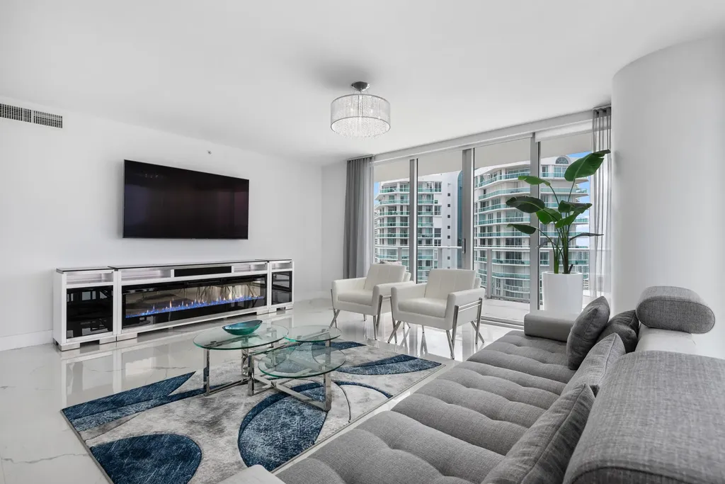 300 Sunny Isle Boulevard Sunny Isles Beach FL 33160