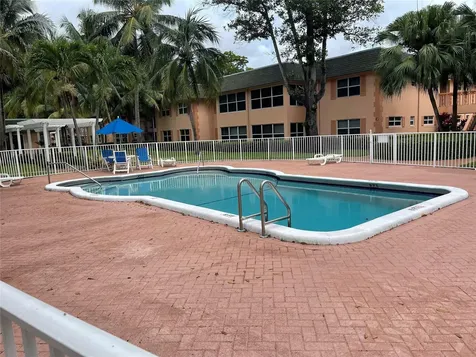 770 SE 2nd Avenue Deerfield Beach FL 33441
