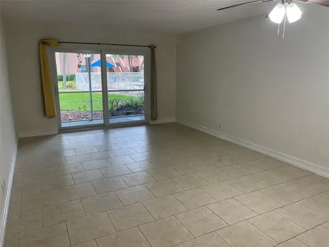 770 SE 2nd Avenue Deerfield Beach FL 33441