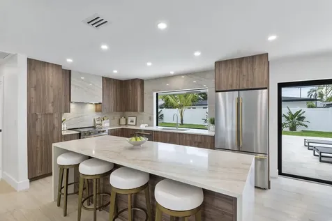 6011 NE 19th Avenue Fort Lauderdale FL 33308