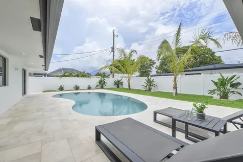 6011 NE 19th Avenue Fort Lauderdale FL 33308