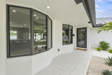 6011 NE 19th Avenue Fort Lauderdale FL 33308