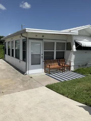 1339 Old Lakeport Road NW Moore Haven FL 33471
