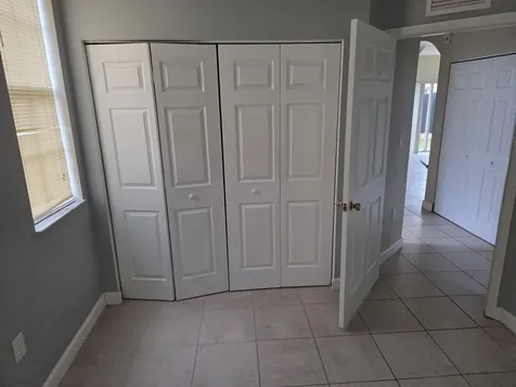 1575 NE 33 Avenue Homestead FL 33033