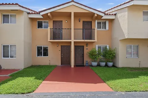 541 NW 82nd Miami FL 33126