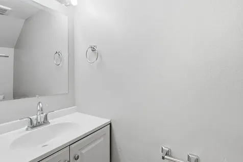 541 NW 82nd Miami FL 33126