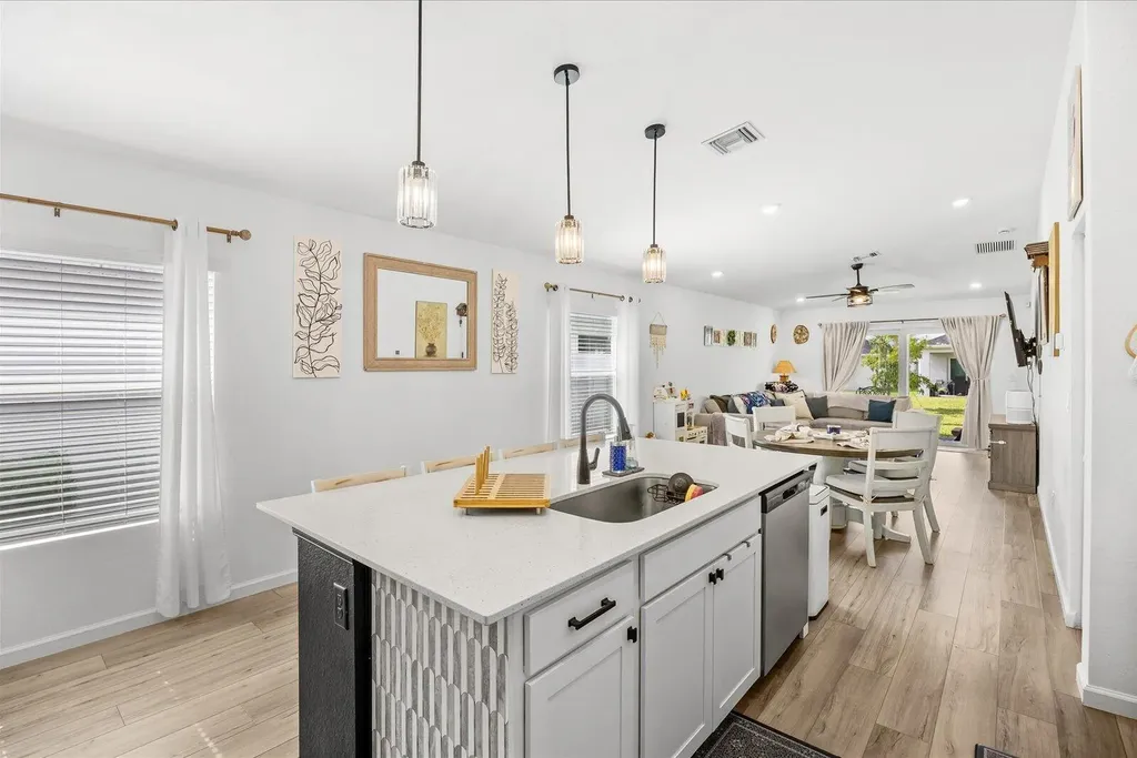 11202 NW Fernbrook Drive Port St Lucie FL 34987