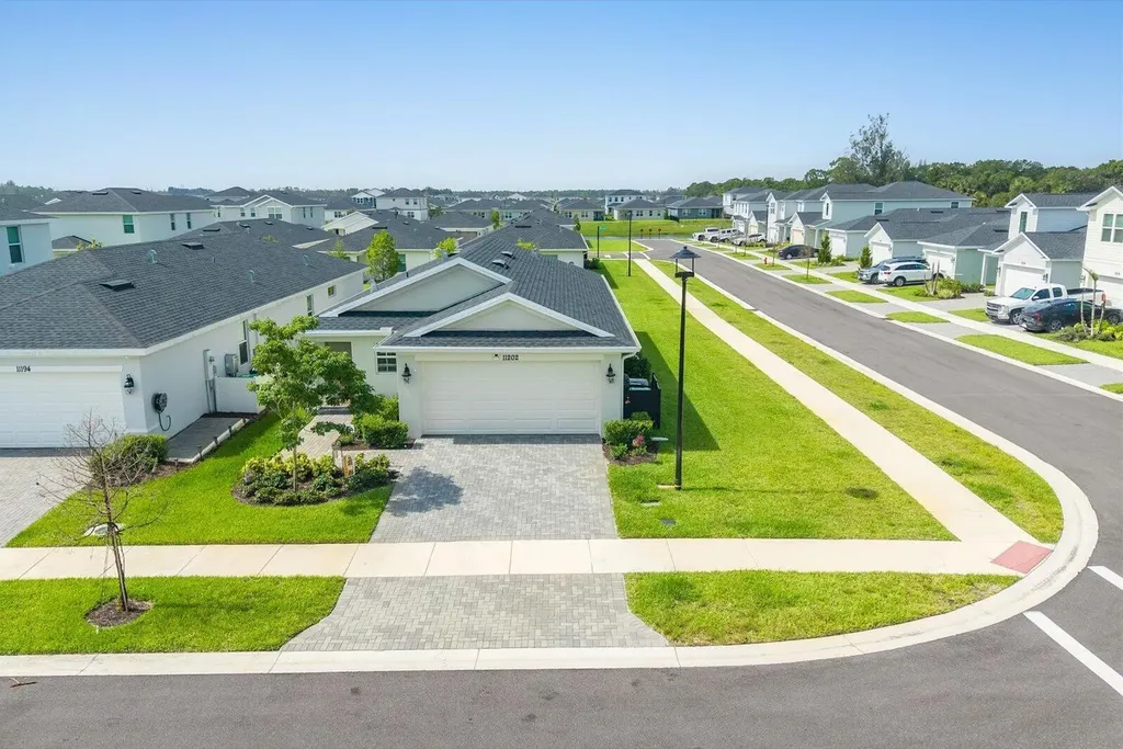 11202 NW Fernbrook Drive Port St Lucie FL 34987