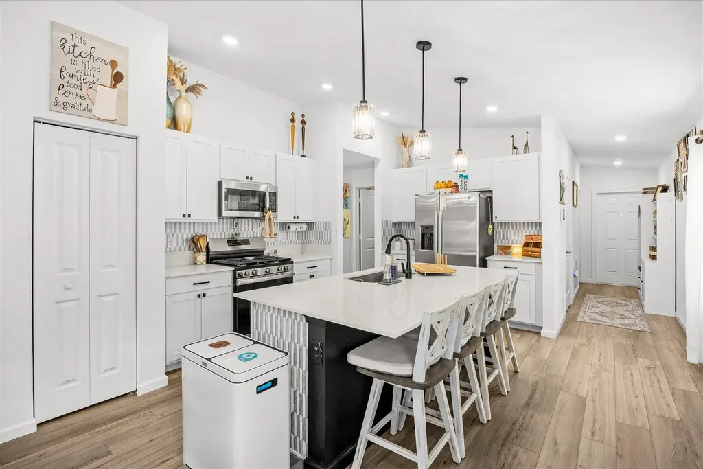 11202 NW Fernbrook Drive Port St Lucie FL 34987