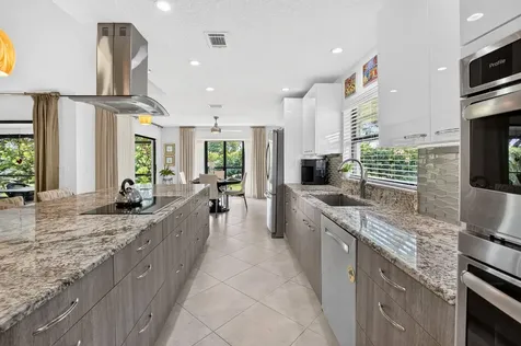 6928 Villas Drive W Boca Raton FL 33433
