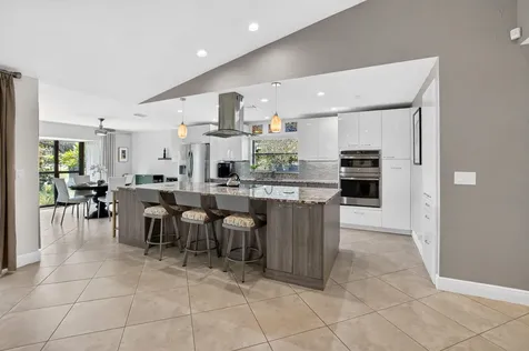 6928 Villas Drive W Boca Raton FL 33433