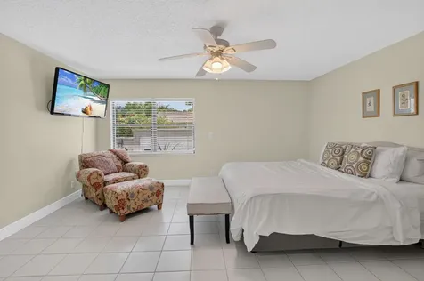 6928 Villas Drive W Boca Raton FL 33433