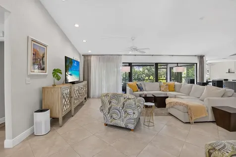 6928 Villas Drive W Boca Raton FL 33433