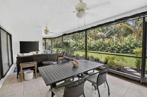 6928 Villas Drive W Boca Raton FL 33433
