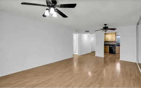 9355 SW 8th Street Boca Raton FL 33428