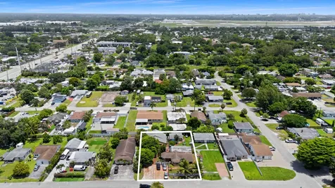 4373 Venus Avenue West Palm Beach FL 33406