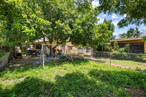 4373 Venus Avenue West Palm Beach FL 33406
