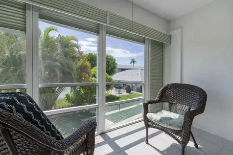 2050 NE 39th Street Lighthouse Point FL 33064