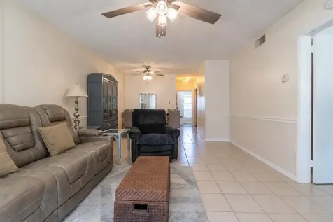 2050 NE 39th Street Lighthouse Point FL 33064