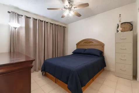 2050 NE 39th Street Lighthouse Point FL 33064
