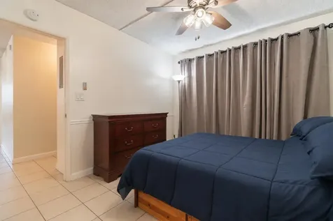 2050 NE 39th Street Lighthouse Point FL 33064