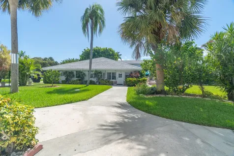 2050 NE 39th Street Lighthouse Point FL 33064