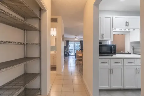 2050 NE 39th Street Lighthouse Point FL 33064