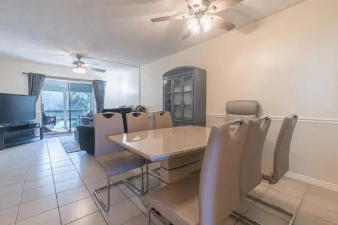 2050 NE 39th Street Lighthouse Point FL 33064
