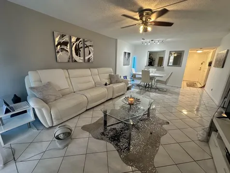 404 NW 68th Avenue Plantation FL 33317