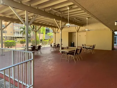 404 NW 68th Avenue Plantation FL 33317