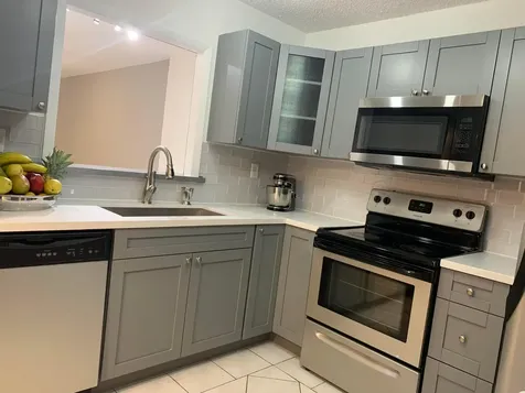 404 NW 68th Avenue Plantation FL 33317