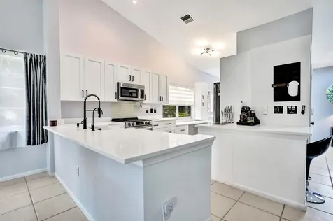 7669 Springwater Place Boynton Beach FL 33437