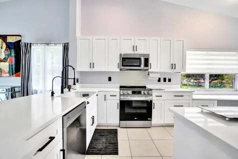 7669 Springwater Place Boynton Beach FL 33437