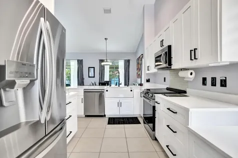 7669 Springwater Place Boynton Beach FL 33437