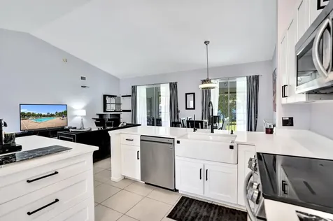 7669 Springwater Place Boynton Beach FL 33437