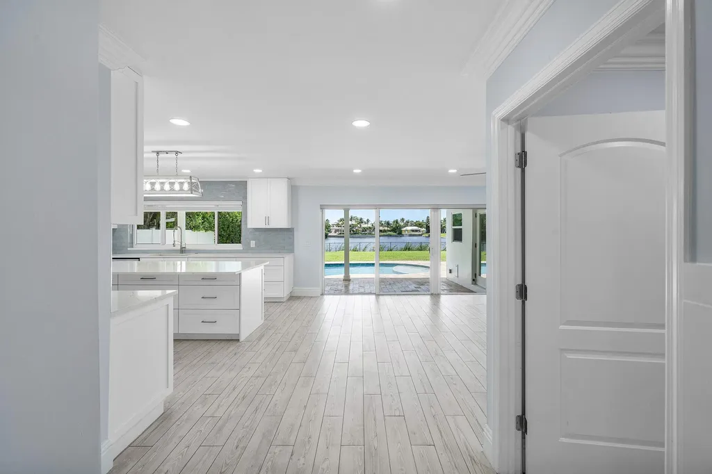 1128 SW 7th Street Boca Raton FL 33486