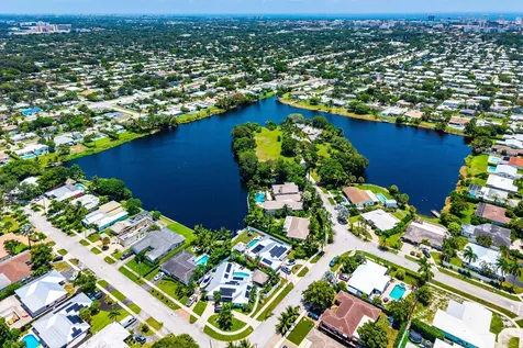 1128 SW 7th Street Boca Raton FL 33486