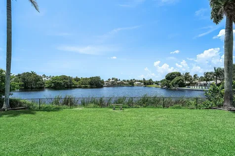 1128 SW 7th Street Boca Raton FL 33486