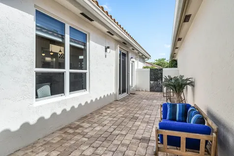6398 NW 23rd Lane Boca Raton FL 33434