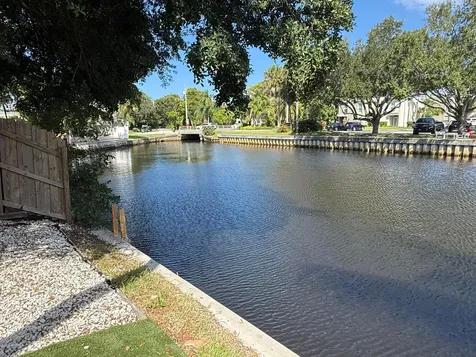620 NE 20th Street Wilton Manors FL 33305