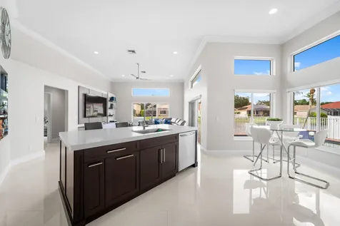 10287 NW 53rd Court Coral Springs FL 33076