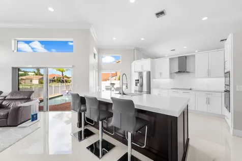 10287 NW 53rd Court Coral Springs FL 33076