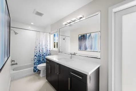 10287 NW 53rd Court Coral Springs FL 33076