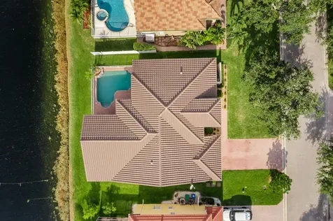 10287 NW 53rd Court Coral Springs FL 33076