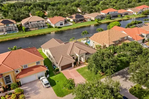 10287 NW 53rd Court Coral Springs FL 33076
