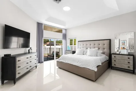 10287 NW 53rd Court Coral Springs FL 33076