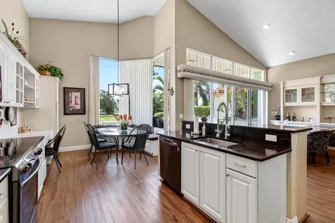 6070 Terra Mere Circle Boynton Beach FL 33437